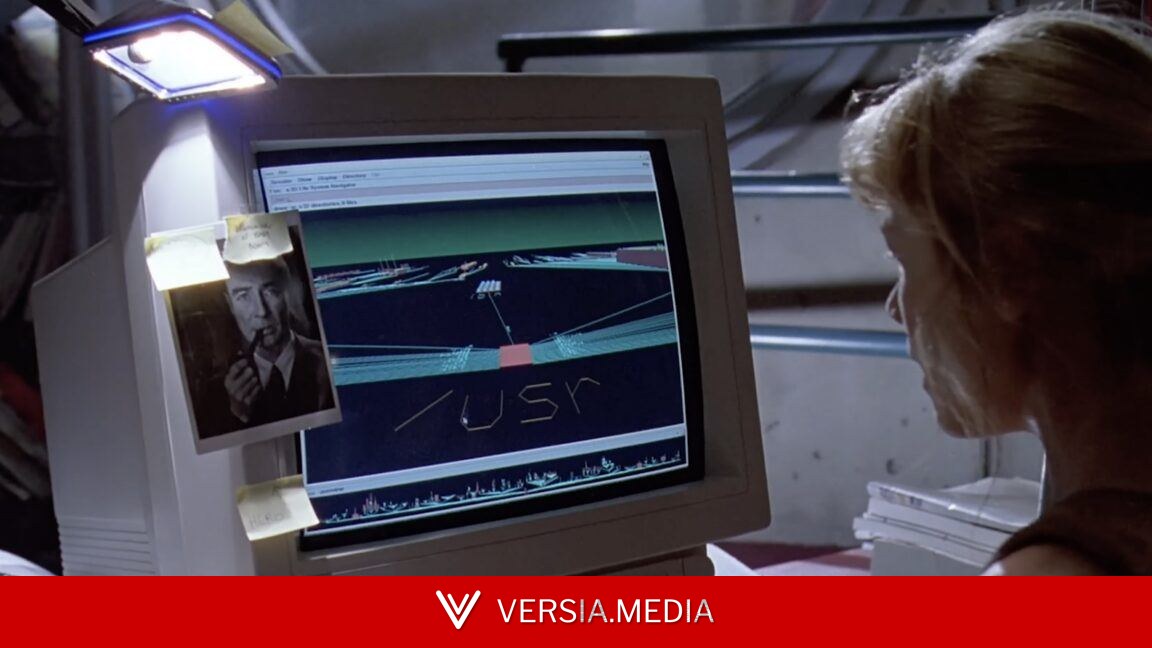 Engineer identifies and explains every '90s computer seen in Jurassic Park