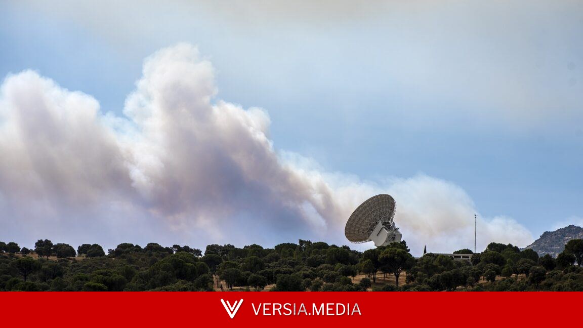 Wildfire forces evacuation of NASA's Deep Space Network complex in Spain