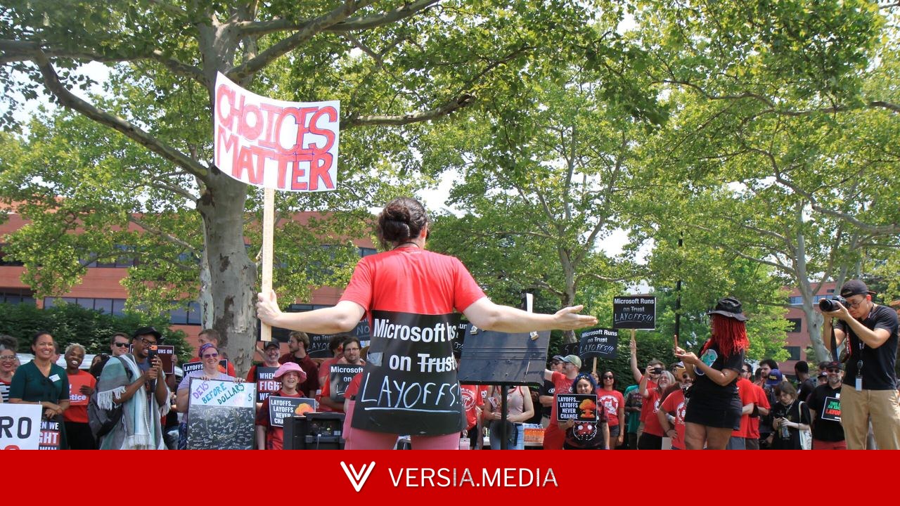 Hundreds rally at Bethesda HQ to protest Xbox layoffs, and Ars was there